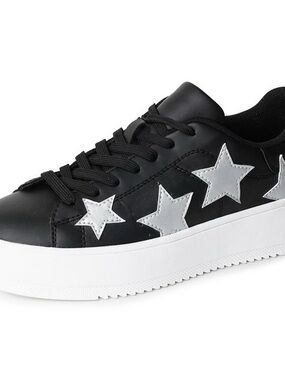 Platform Star Accent Lace-Up Sneaker - Black/Silver